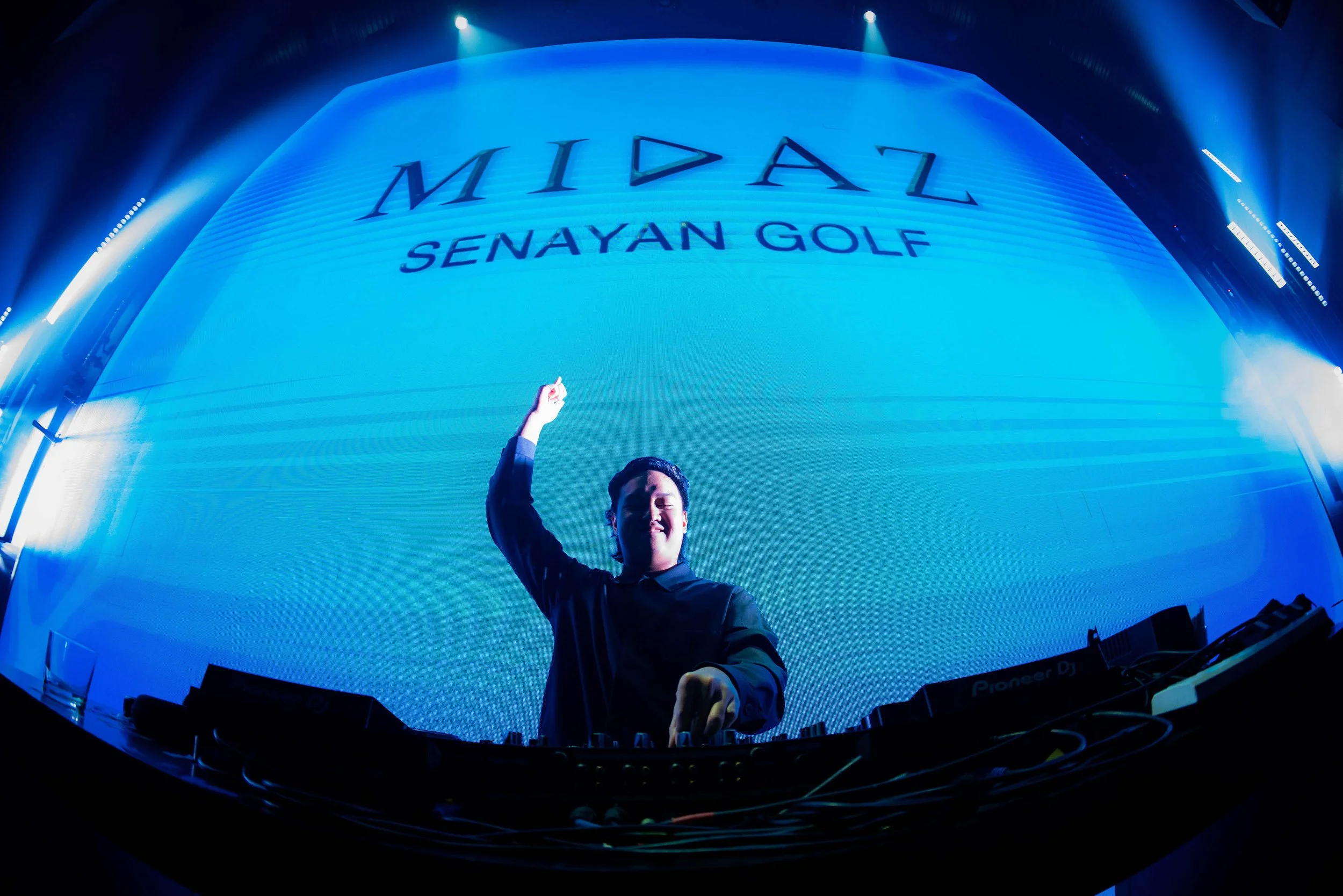 MIDAZ_NYE 25_281225_MEV_michaeleffendy-08199_w.jpg