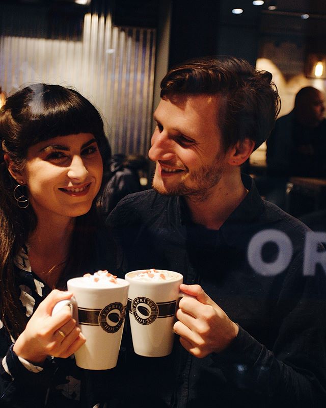 Cheers Babe! ☕️❤️⚡️
Love you my blue-eyed soul! 🖤
.
.
.
#coffee #coffeelover #couple #love #couplegoals #projects #cheers #mondaymotivation #mondaymood #iloveyou #hamburg #internationalcouple #frenchgirl #russianboy #loveisintheair #postvalentinespo