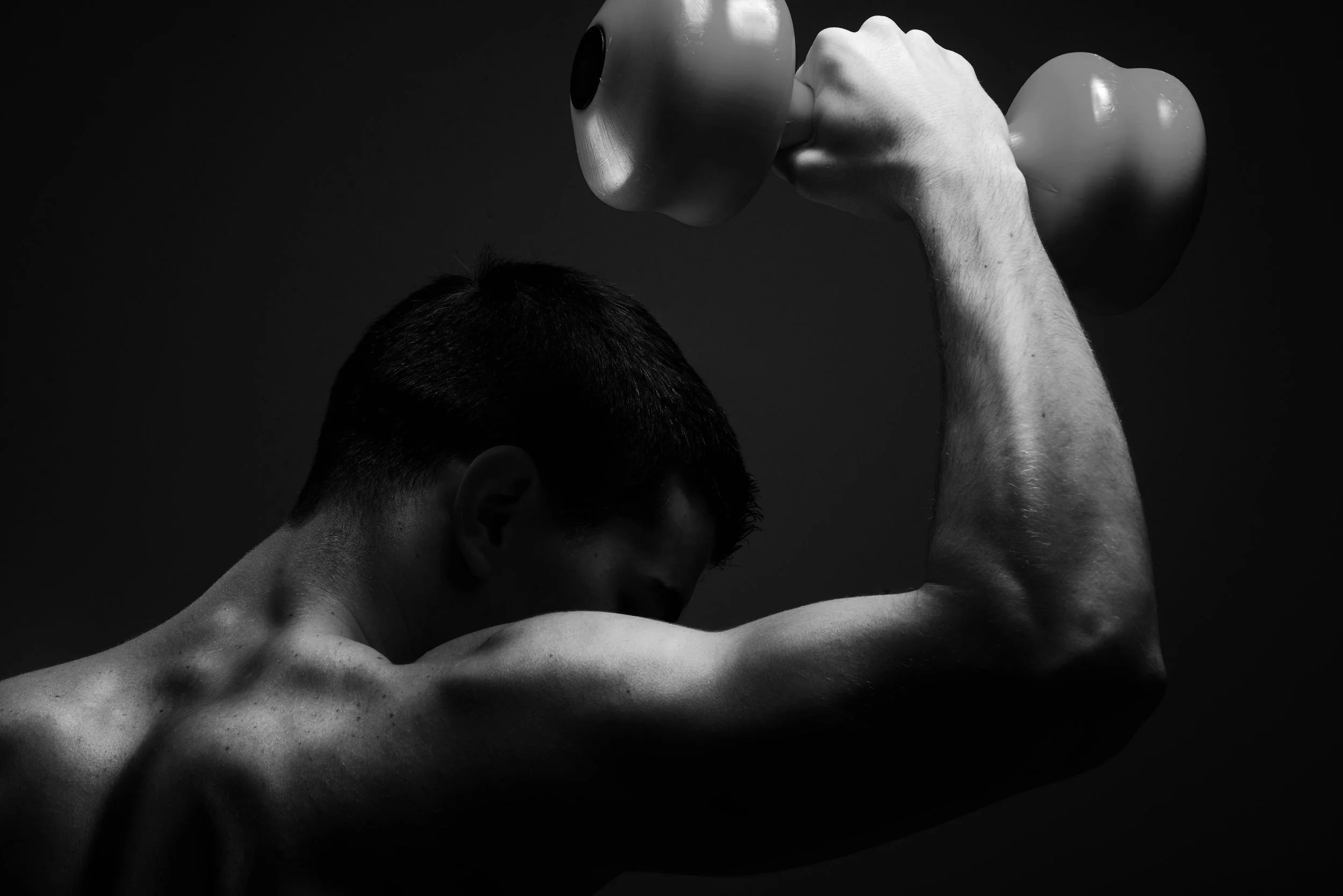 Male lifting.jpg