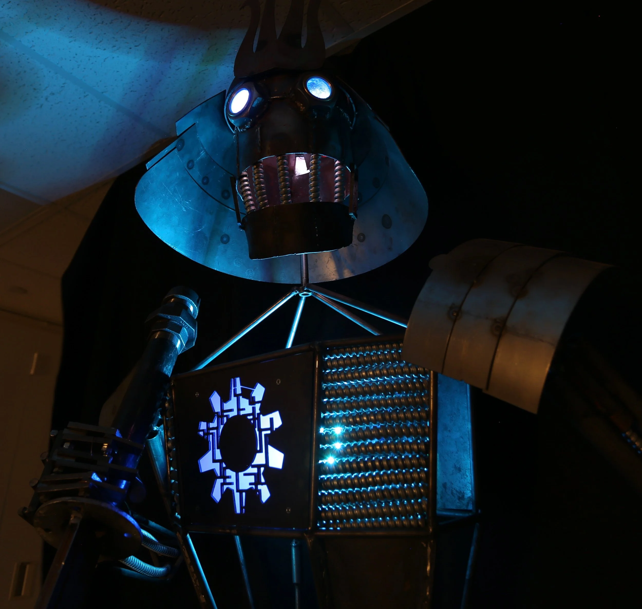 Robot2.jpg