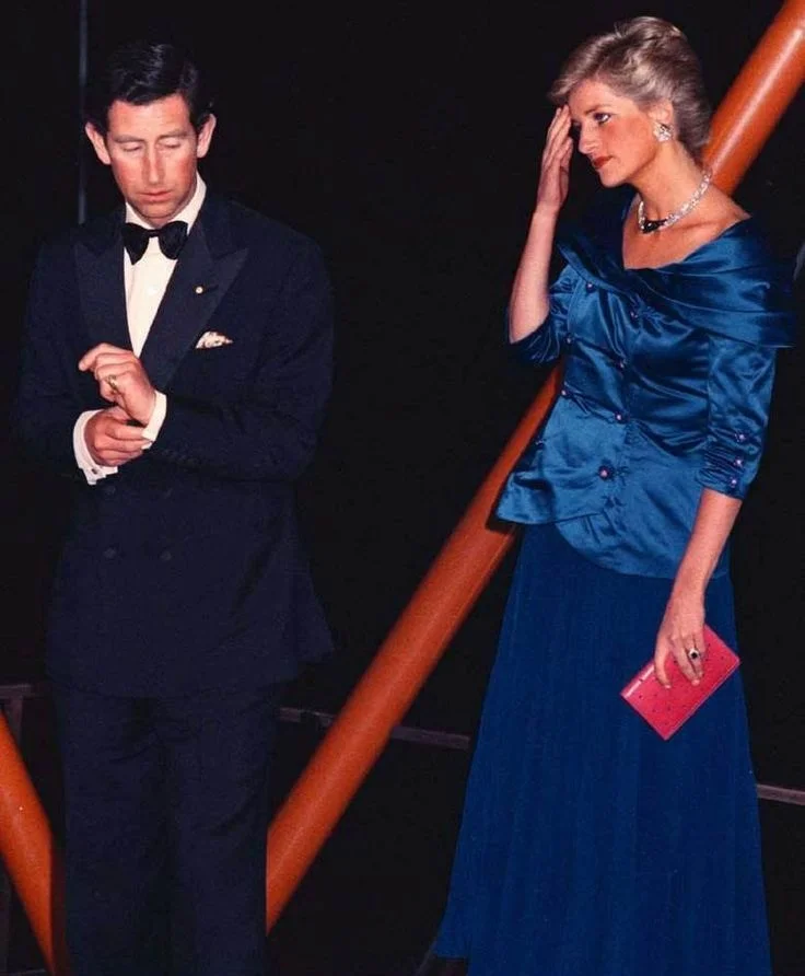 In 1988, Graham Monro was sent to photograph Prince Charles and Princess Diana at the Sydney Opera House. 
