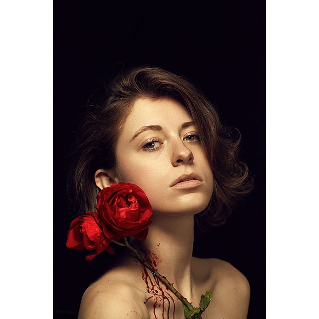 Blood glorious blood! Haha! I haven't played with blood nearly enough recently. One time years ago my cousin and I devised a shoot in which we literally drenched her head to toe in blood. I feel like I need to get crazy with it again in the near future.⠀⠀⠀⠀⠀⠀⠀⠀⠀
⠀⠀⠀⠀⠀⠀⠀⠀⠀
I'm always thankful for wonderful models like @mepattullo for letting me get them messy.⠀⠀⠀⠀⠀⠀⠀⠀⠀
⠀⠀⠀⠀⠀⠀⠀⠀⠀
I like to throw a little element of horror into my work from time to time, but it can be a fine line between creepy and cheesy. I think that's why there are so many bad horror films out there. But when you find a truly good one, horror can be one of the most effective genres.⠀⠀⠀⠀⠀⠀⠀⠀⠀
⠀⠀⠀⠀⠀⠀⠀⠀⠀
Japanese horror definitely pulls off some over the top insanity from time to time! Hehe.⠀⠀⠀⠀⠀⠀⠀⠀⠀
⠀⠀⠀⠀⠀⠀⠀⠀⠀
Anyway, I think I'm going to call this one "The Problem of the Rose III," numbered 3 because I've done three takes on this theme. All of them quite different.⠀⠀⠀⠀⠀⠀⠀⠀⠀
.⠀⠀⠀⠀⠀⠀⠀⠀⠀
.⠀⠀⠀⠀⠀⠀⠀⠀⠀
.⠀⠀⠀⠀⠀⠀⠀⠀⠀
.⠀⠀⠀⠀⠀⠀⠀⠀⠀
.⠀⠀⠀⠀⠀⠀⠀⠀⠀
#lightandshadow #darkphotography #bnw_demand #darkandmoody #moodyportraits #creativeportraits #artclassified #darkportrait #beautyphoto #fashionphotography #contemporaryphotography #artphotography #artclassified #creativephotography #fineart_photo #beautifulbizarre