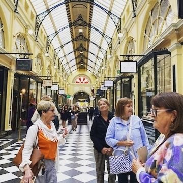 Saturdays are for wandering the vibrant streets of Melbourne, making new friends, and indulging in delicious food! Join us on a culinary adventure through the heart of the city, where every corner holds a new culinary delight. Whether you're savoring