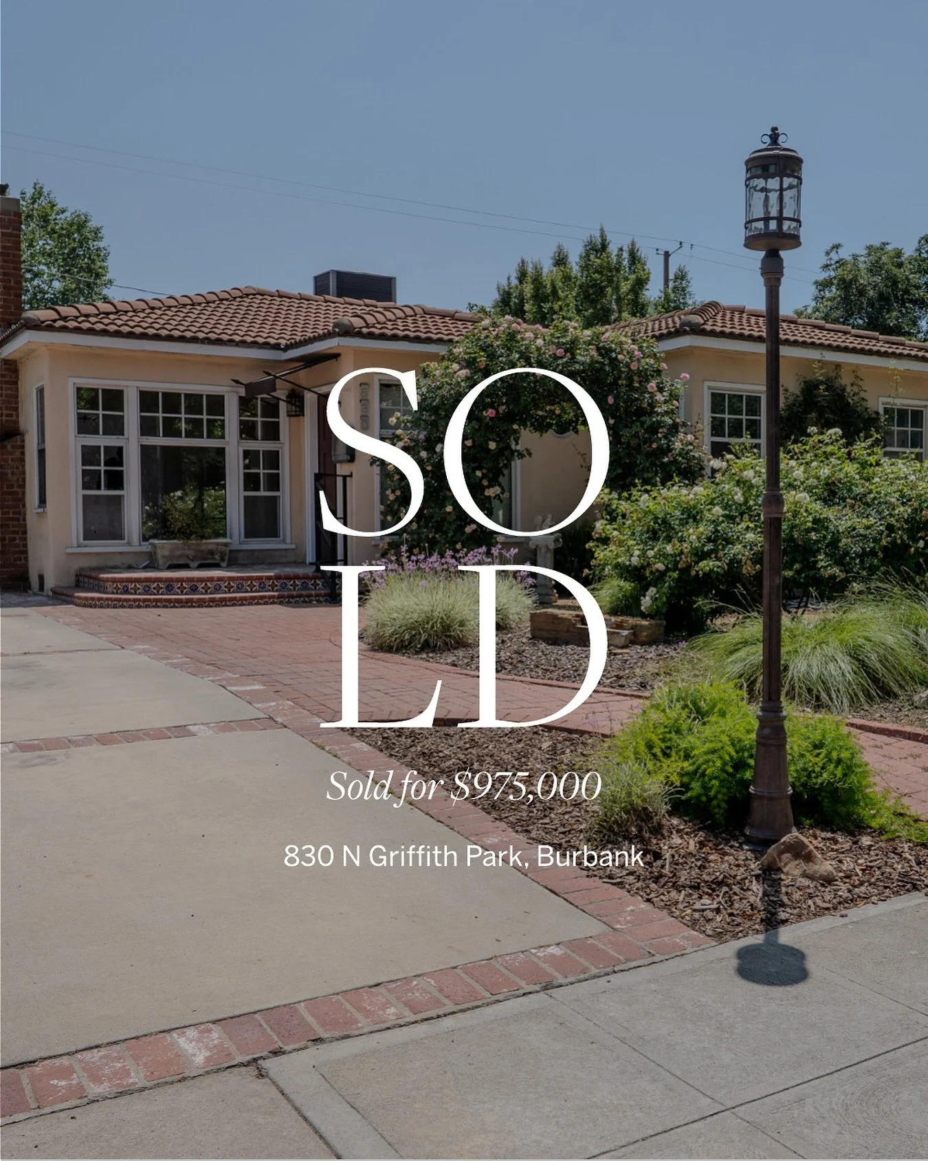 Just Sold! 19 Days Open to Close 👏🏼 Congrats to my Sellers and onto a new chapter for this charming Burbank bungalow! #realtor #realestate #losangeles #burbank #sothebysinternationalrealty