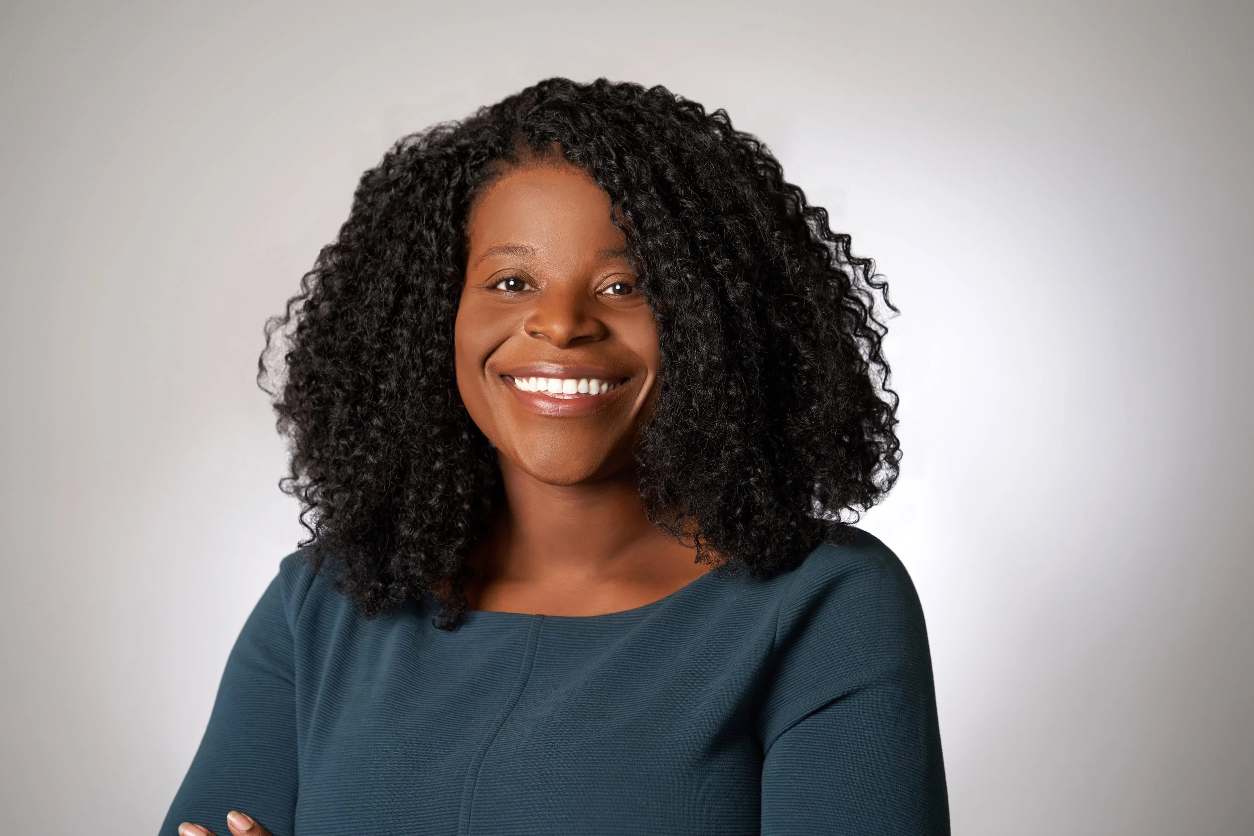 Linda Etim Linda Etim is the Senior Advisor on Africa Policy for the Bill and Linda Gates Foundation. She was a Former Assistant Administrator, US Agency for International Development. She was also the Director for African Affairs at the National Security Council. .
