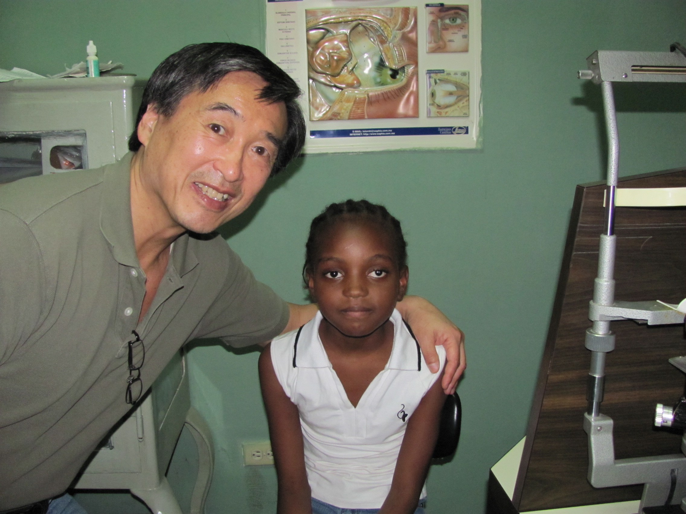 Dr. Soong with a patient in Haiti