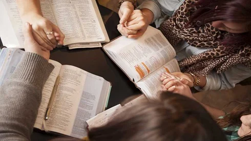 prayinghands.jpg