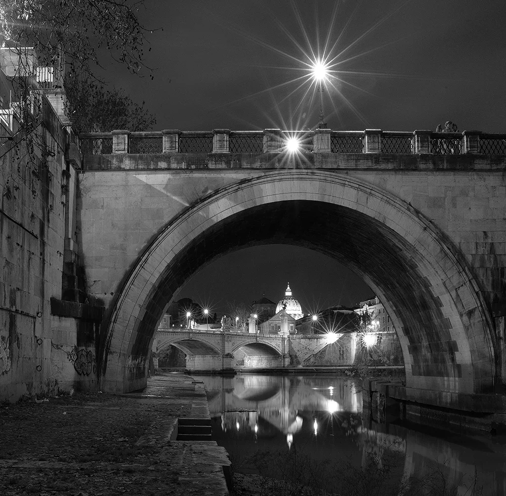 River Arch-Rome.jpg