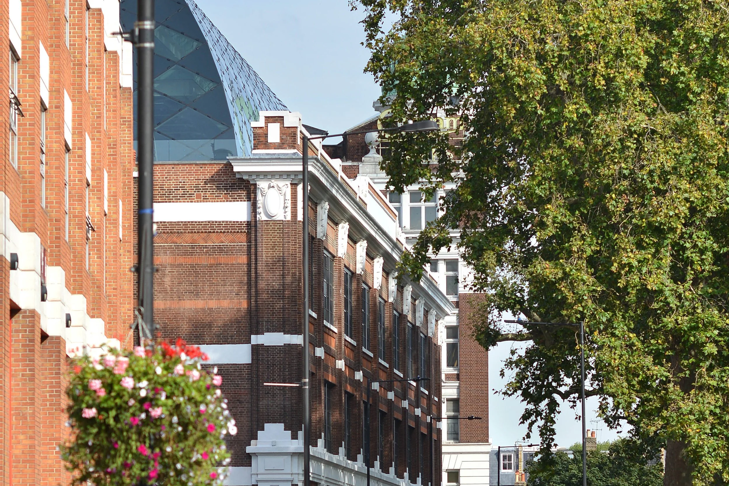 184 Shepherds Bush Road | Brook Green London W6 | Eugene Codjoe Photography 2016 c