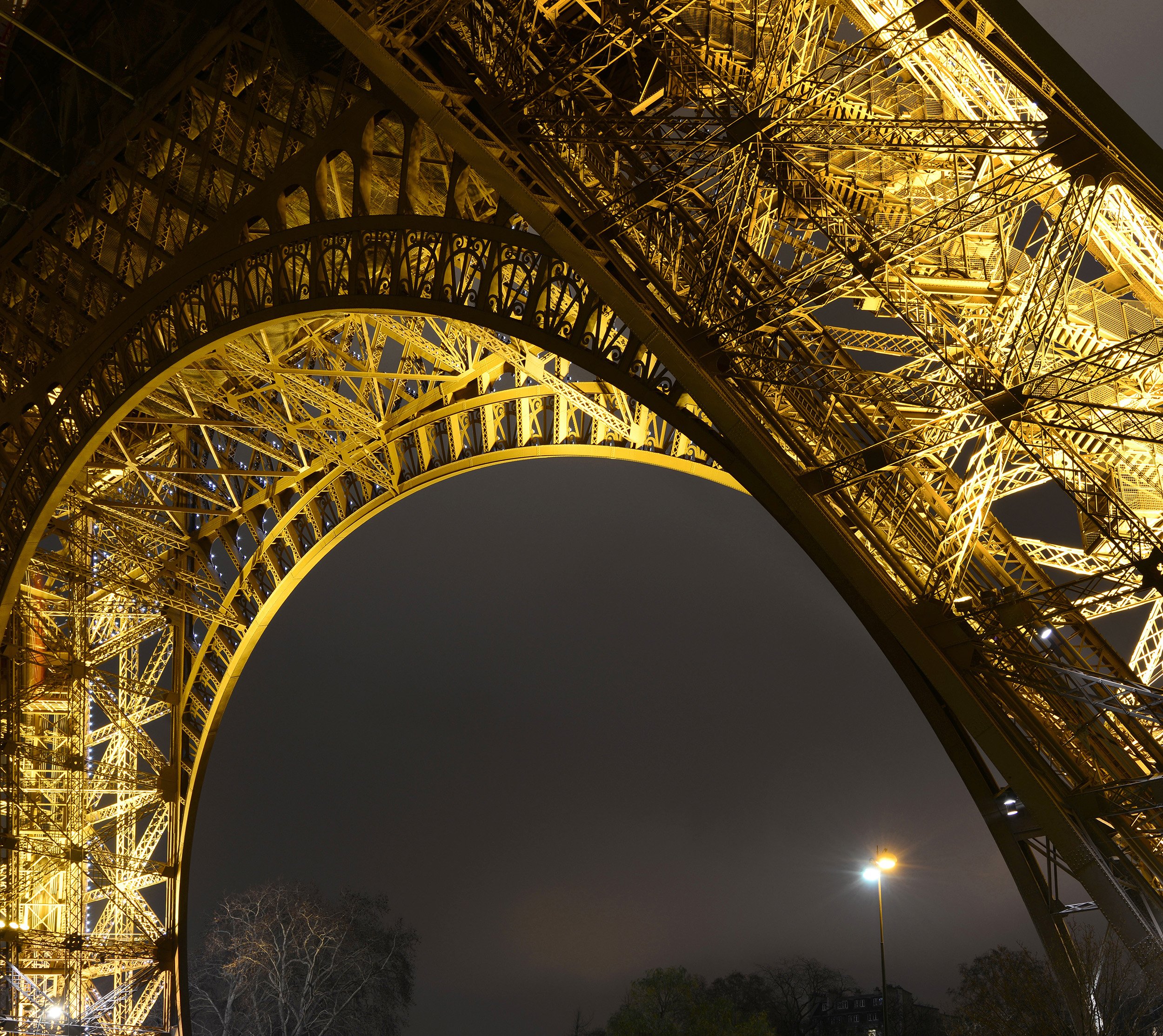 4-Eiffel Tower Arch-Paris .jpg