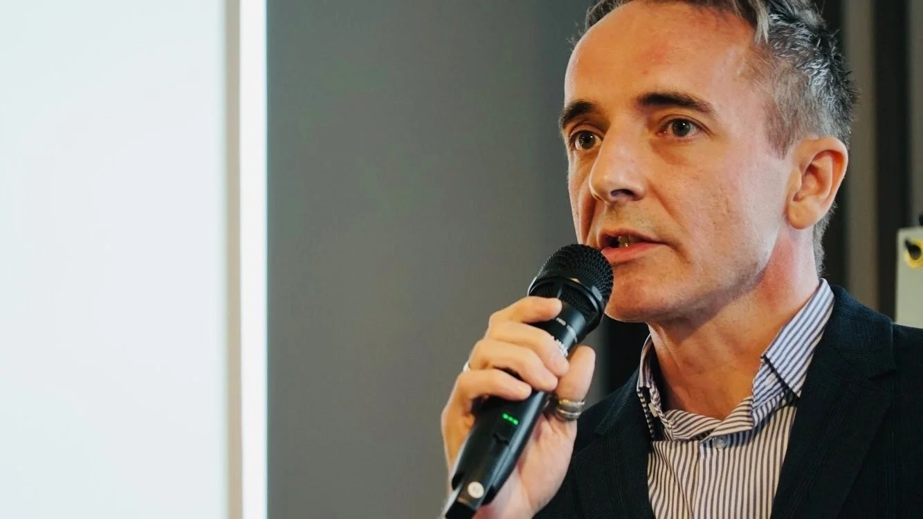 Mike Thundercliffe - education consultant, trainer, and coach.