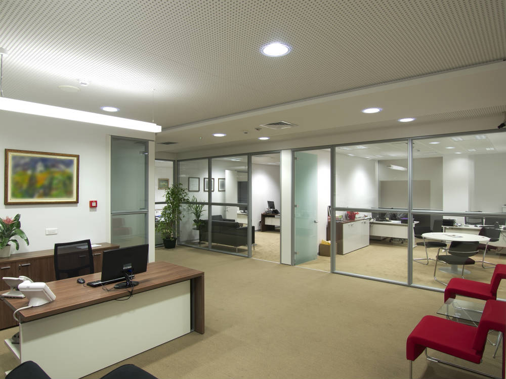 Modern Office in White City - NW London Commercial.jpg