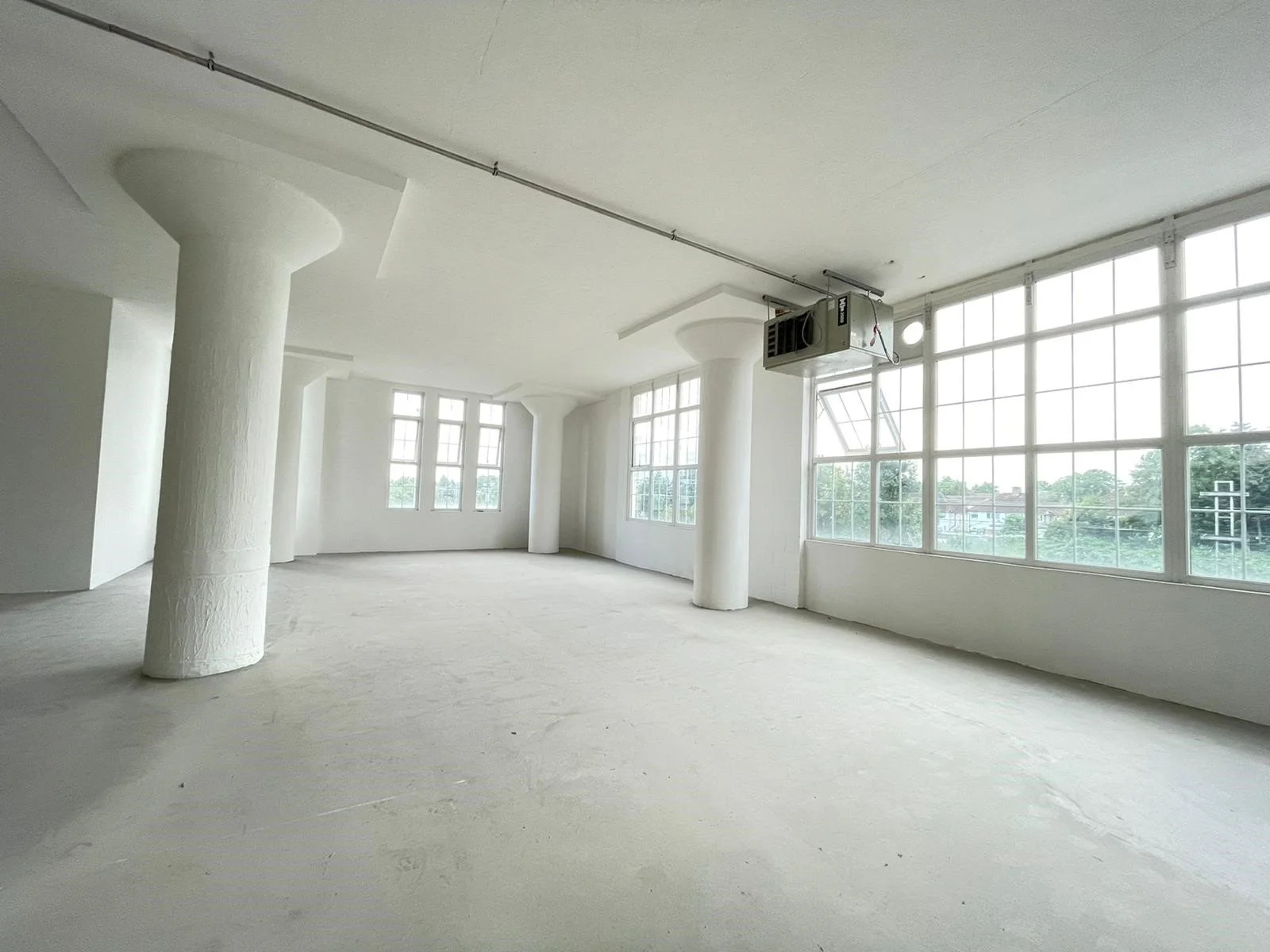 Photo 1.jpg