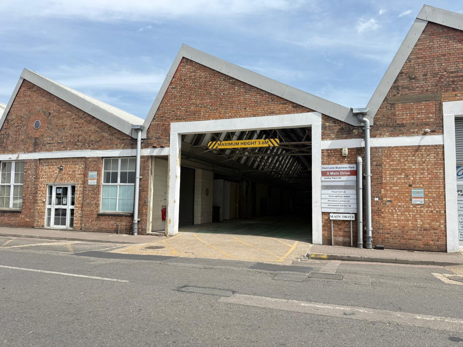 Unit 5G, Main Drive - East Lane Business Park