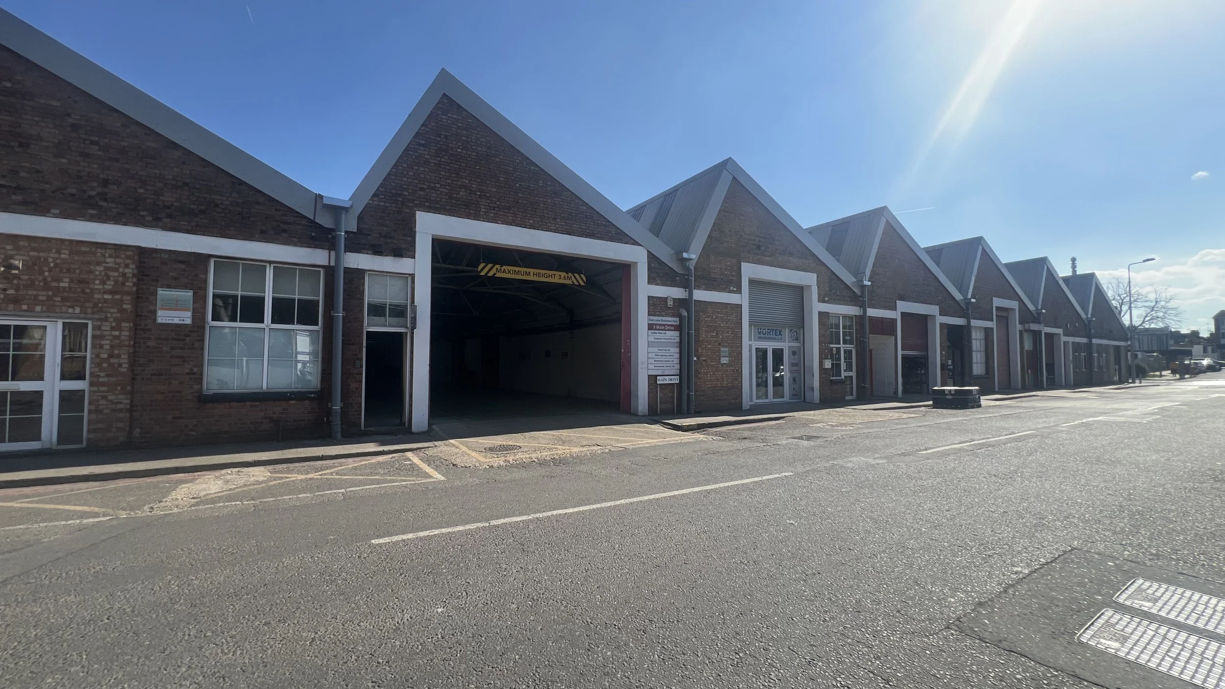Unit 5B, Main Drive - East Lane Business Park
