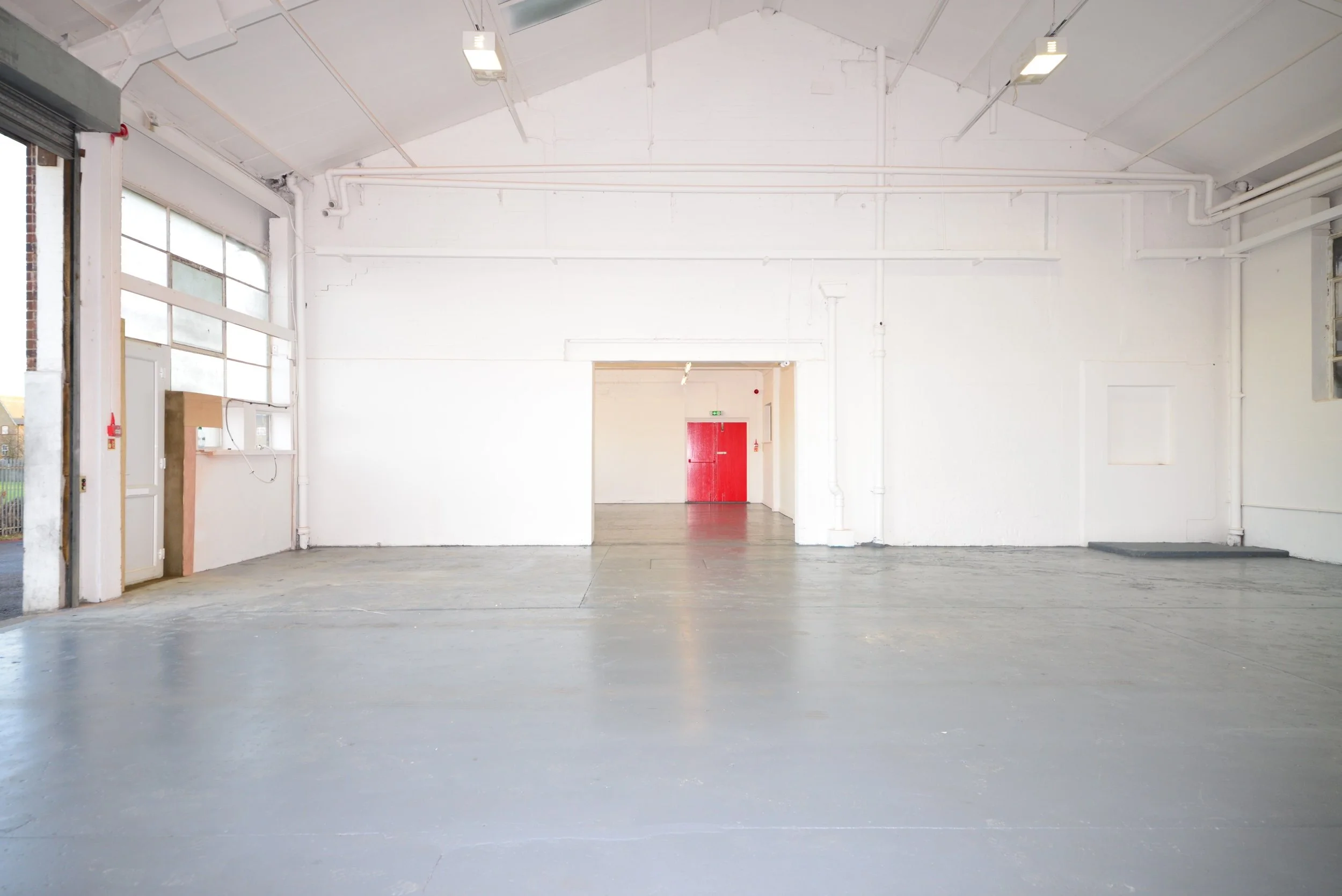 7 Tilling Way, Car garage - East Lane Business Park