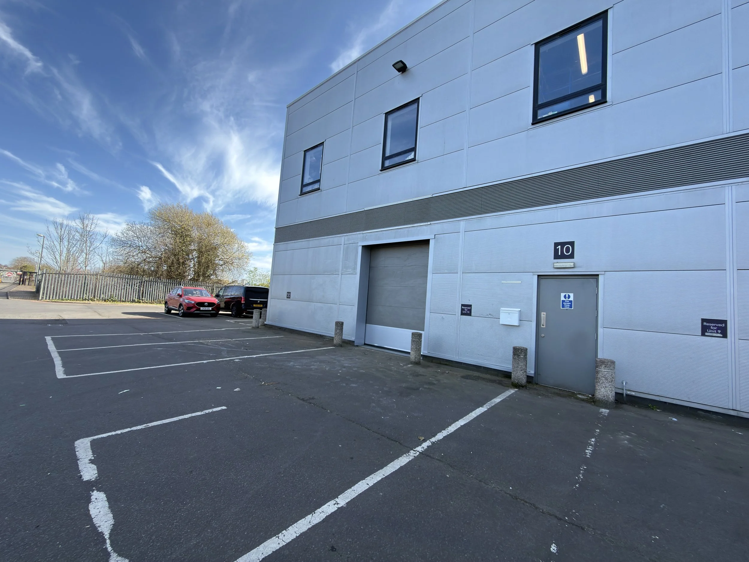 Unit G10, Silverbox - East Lane Business Park