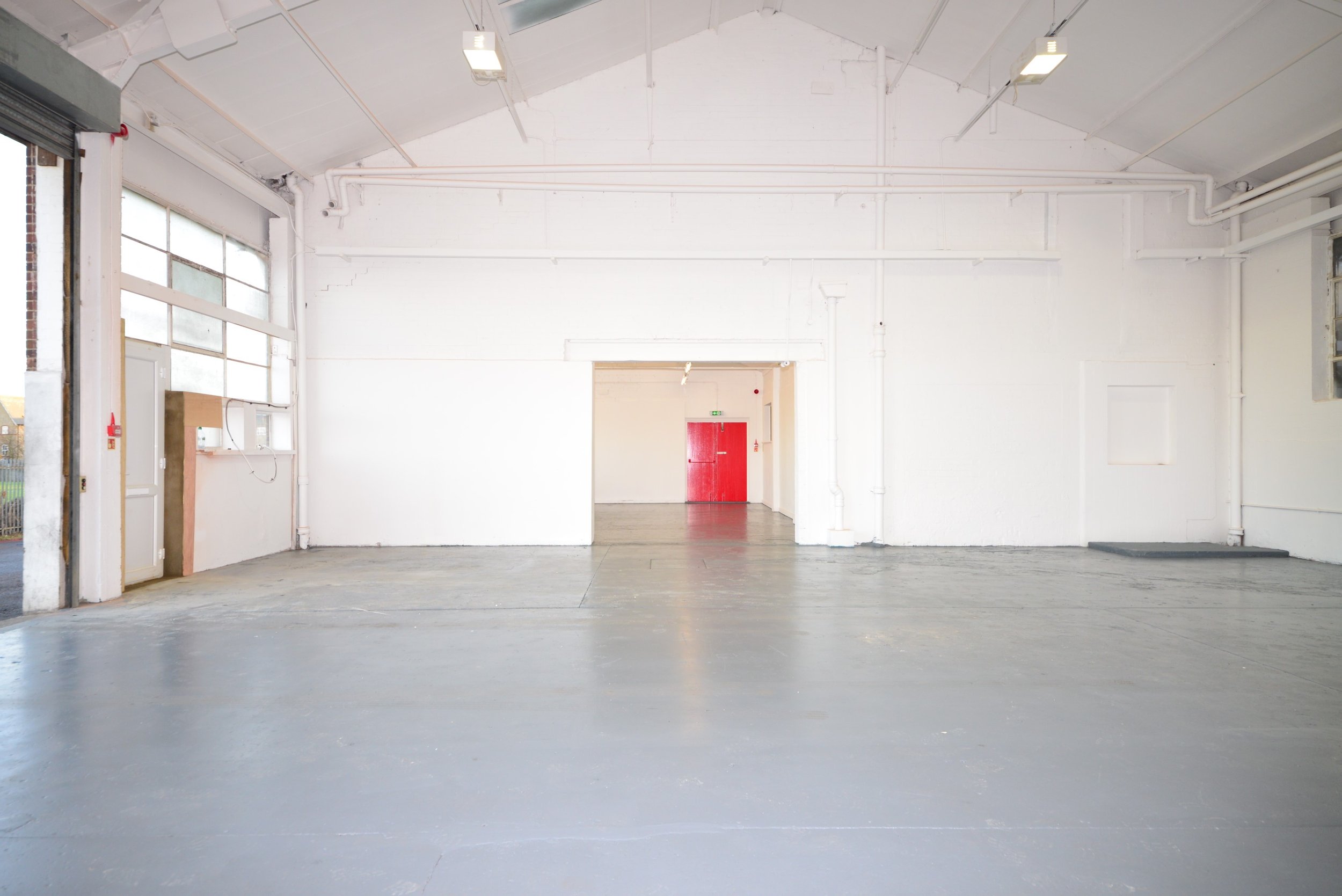 7 Tilling Way, Car garage - East Lane Business Park