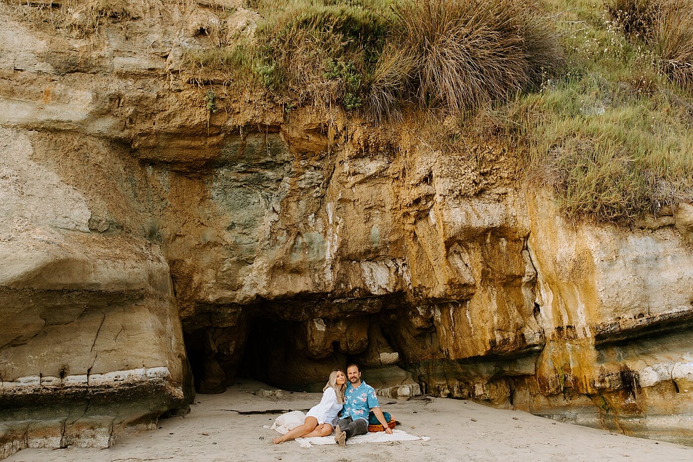 Encinitas, Swami’s Beach Engagement Photography captured by Southern California Engagement Photographer Carmen Lopez Photography