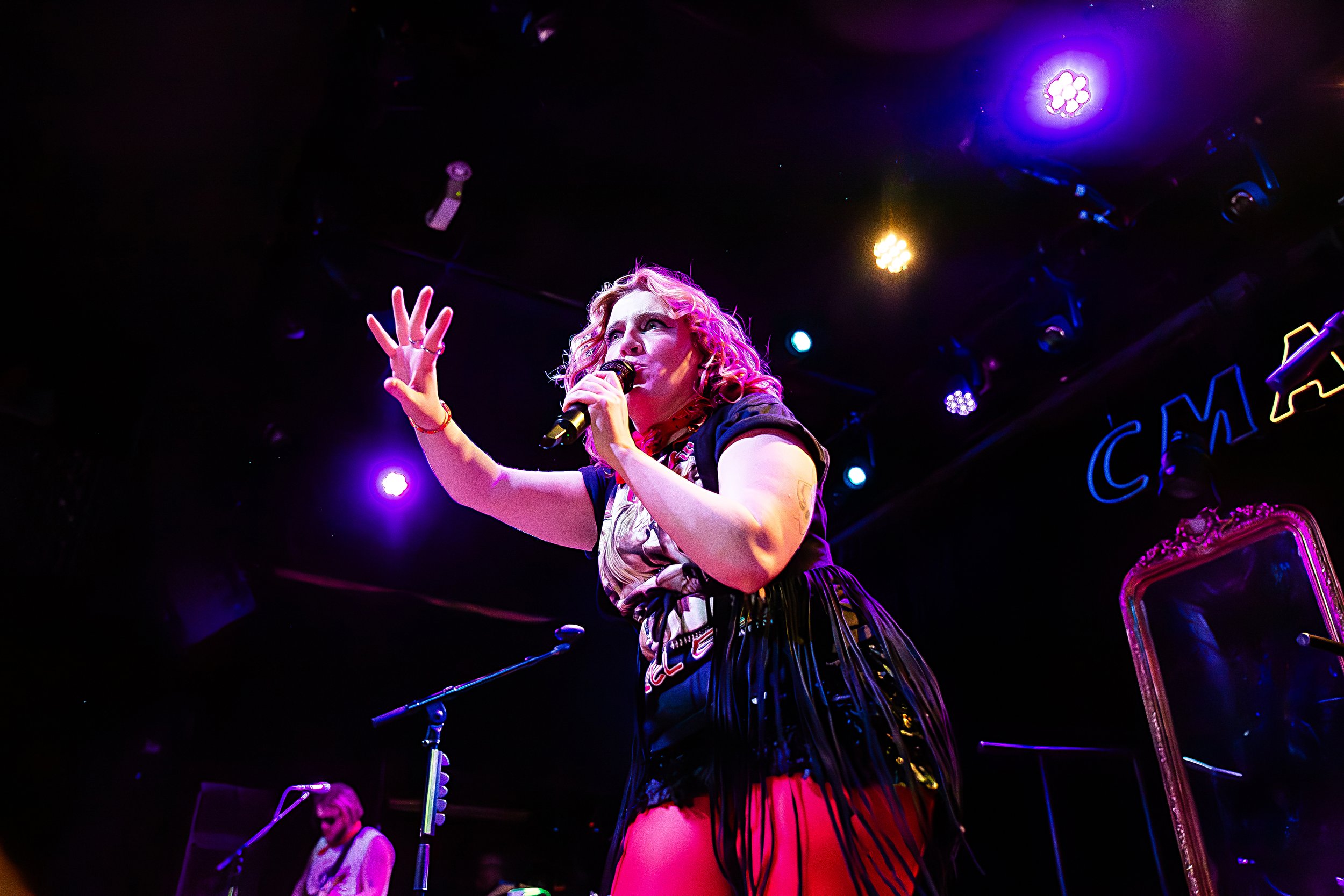 0J9A7647-v1-aug29-UN40.jpg