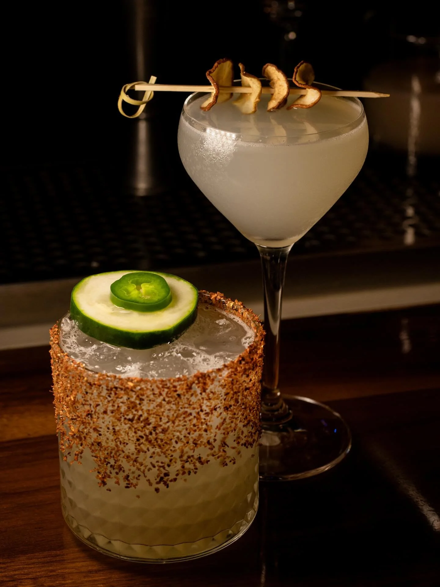 THE SUNKISSED ☀️🍋&zwj;🟩

jalape&ntilde;o + cucumber infused tequila / cointreau / lime / agave / tajin 

#thingstodoinottawa #CharlotteOttawa #iknowcharlotte #ottawanightlife #ottawadrinks #Ottawalife #ottawaevents