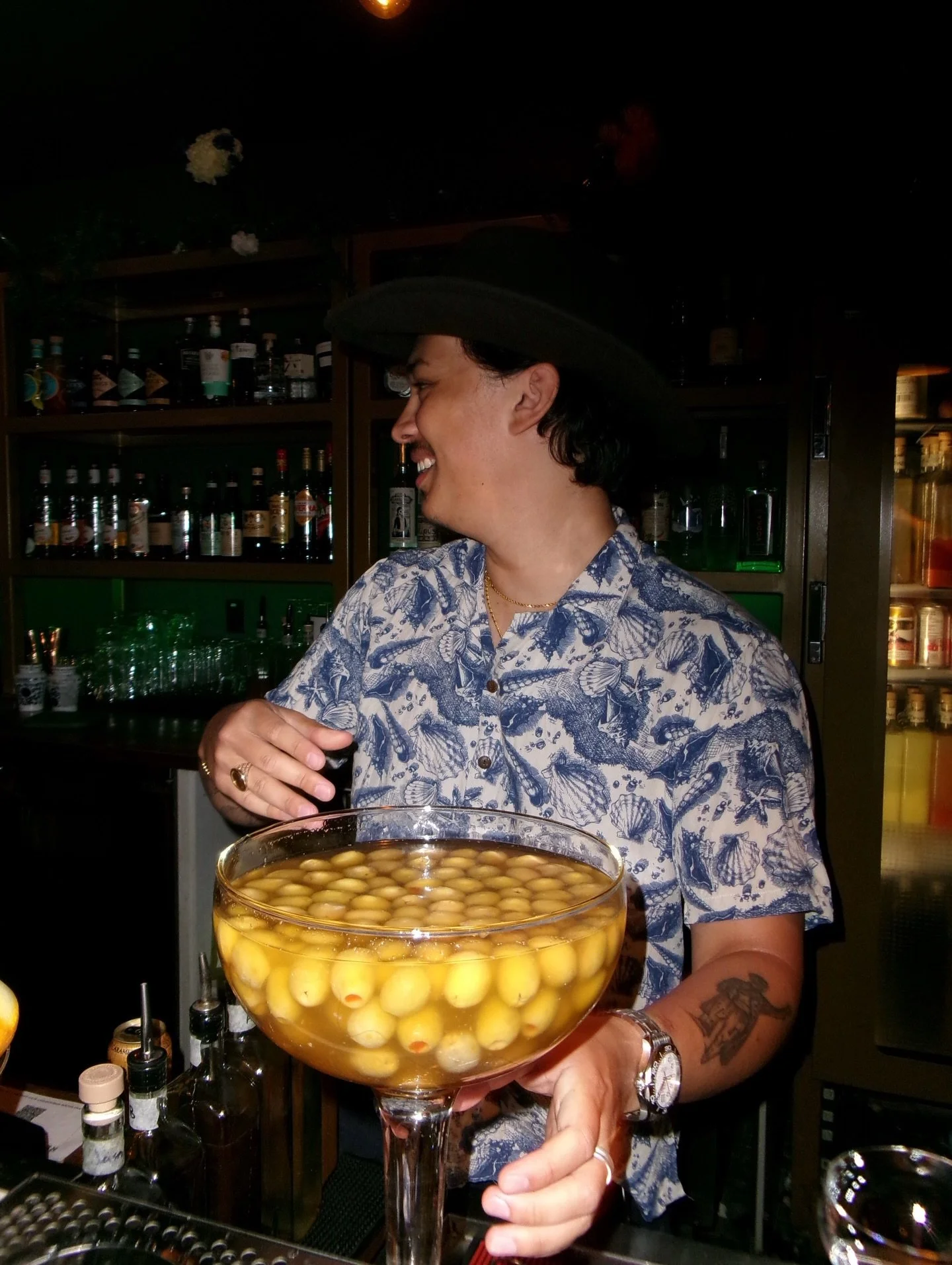 When I order a dirty martini this is what I mean btw 

#thingstodoinottawa #CharlotteOttawa #iknowcharlotte #ottawanightlife #ottawadrinks Ottawalife ottawaevents