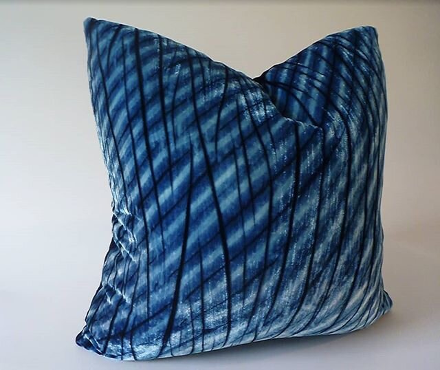 The studio is swirling with the various hues of Cobalt, aquamarine, and cerulean from these indigo pillows I created while quarantined in spring.
The opposite colors of war and virus, gazing at these cotton velvet pillows has put me in a trance. 
Ava