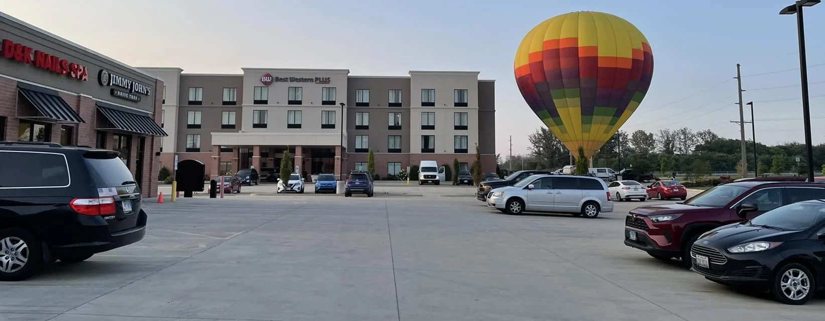 Best Western Balloon.jpg