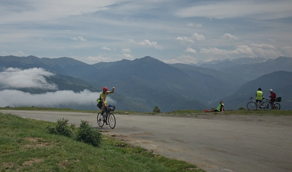 509_72_20170812_sy_pyrenees_102.jpg