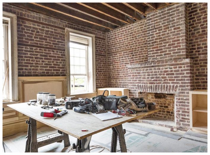 Exposed Bricks / Photo by Kate Thornton