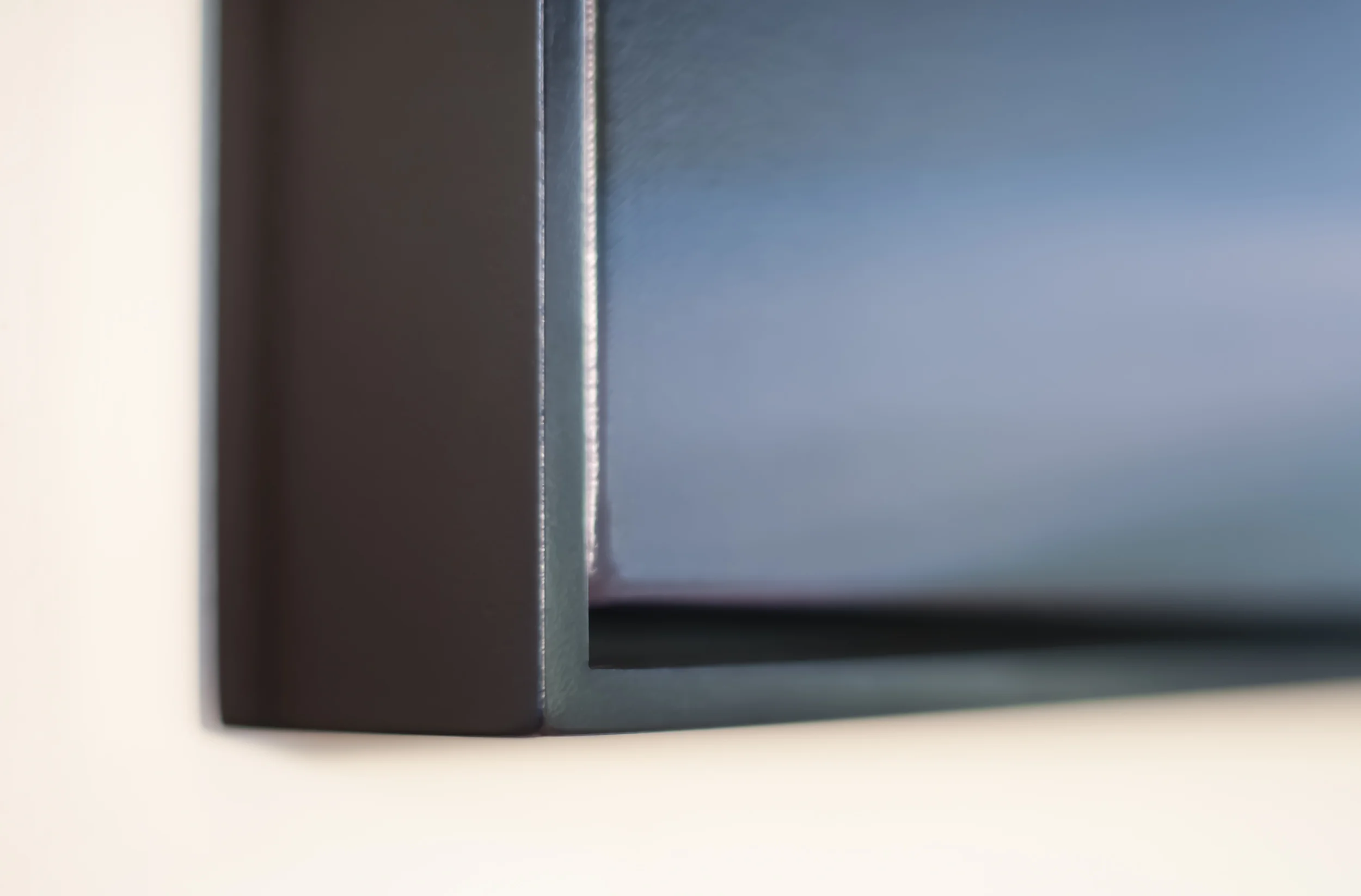 58166_black-frame.jpg