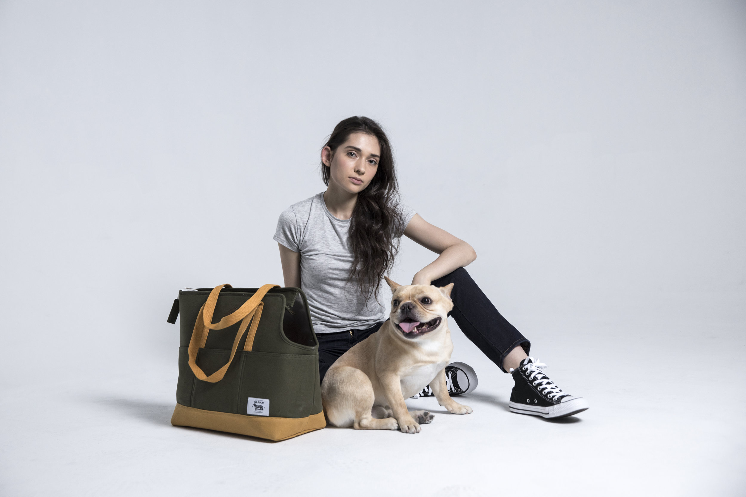 tailfour pet carrier