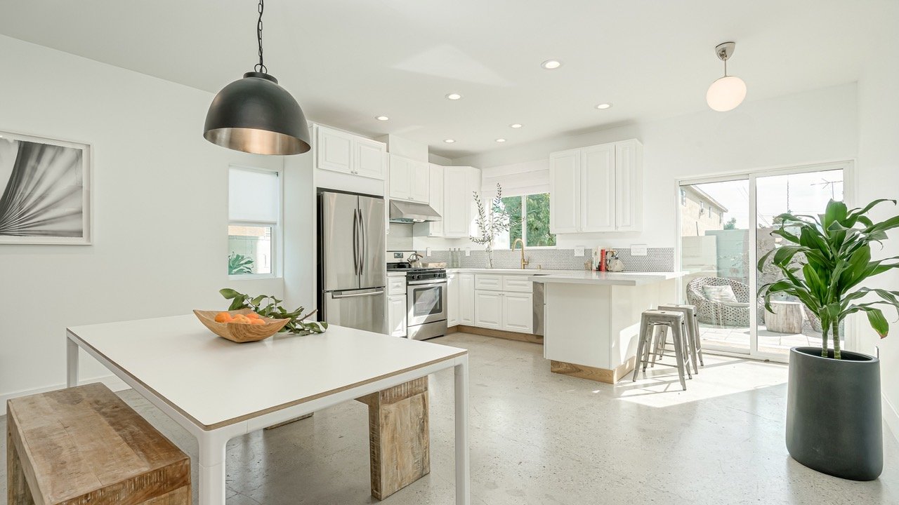 20 0205 GATEWOOD - Living Room.jpeg