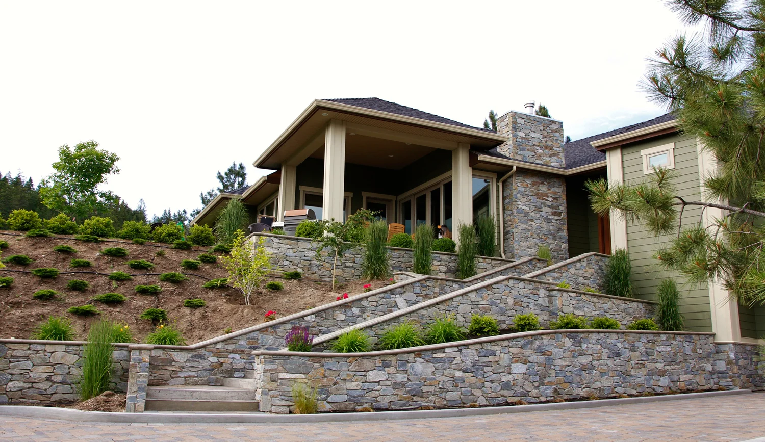 Pacific Northwest Stone - Ocean Mist Ledgestone