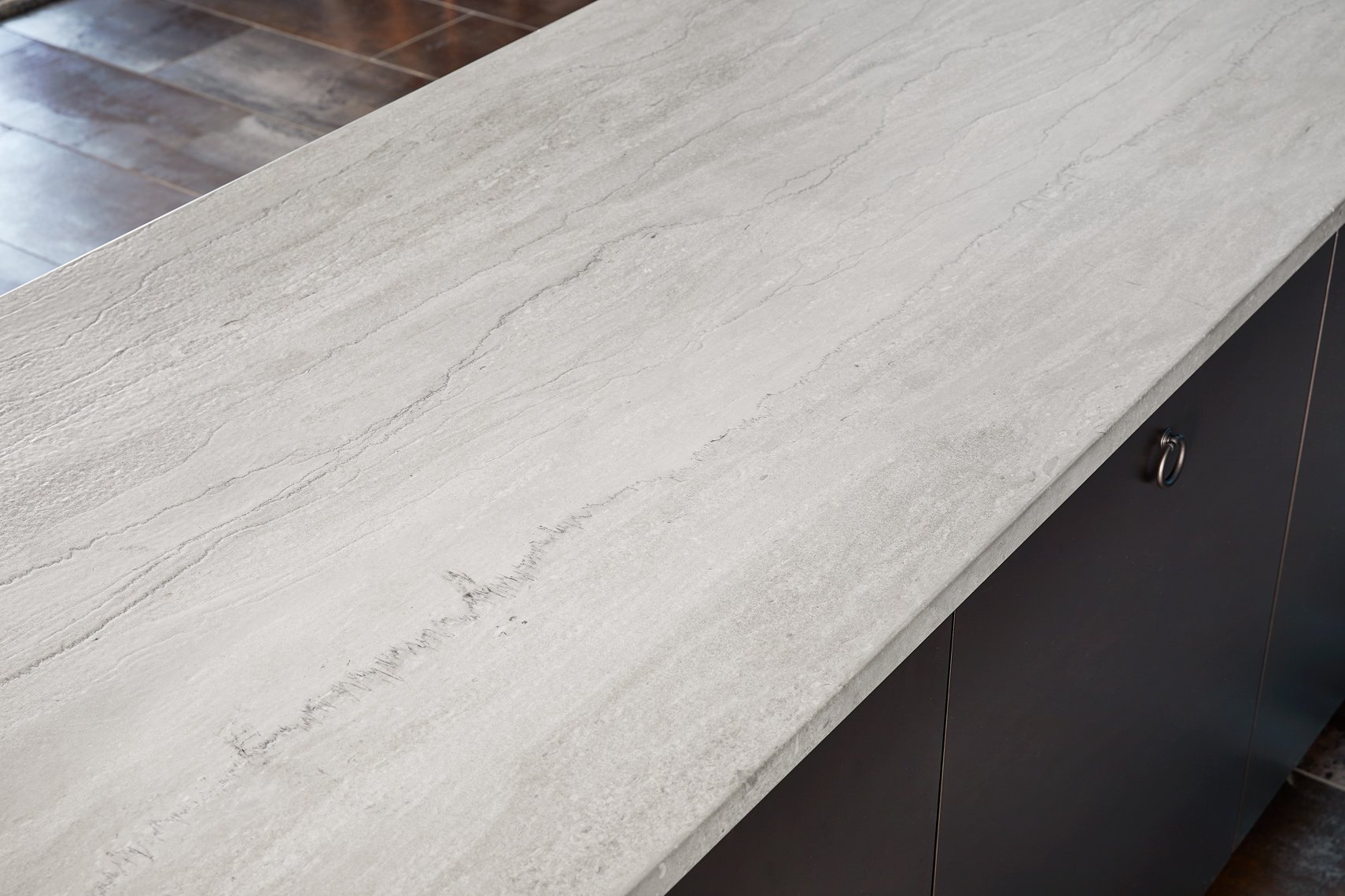 Pierreux Limestone – Vein Cut