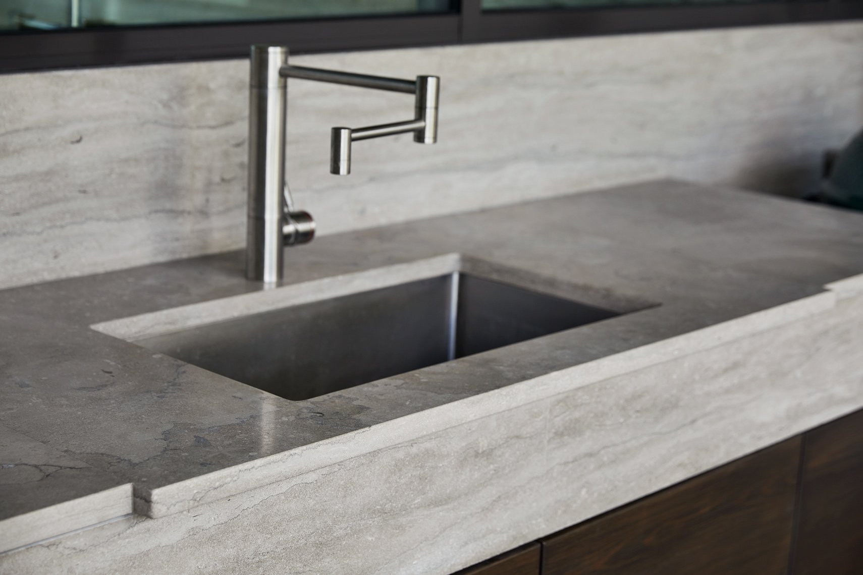 Pierreux Limestone – Vein Cut + Fleuri Cut
