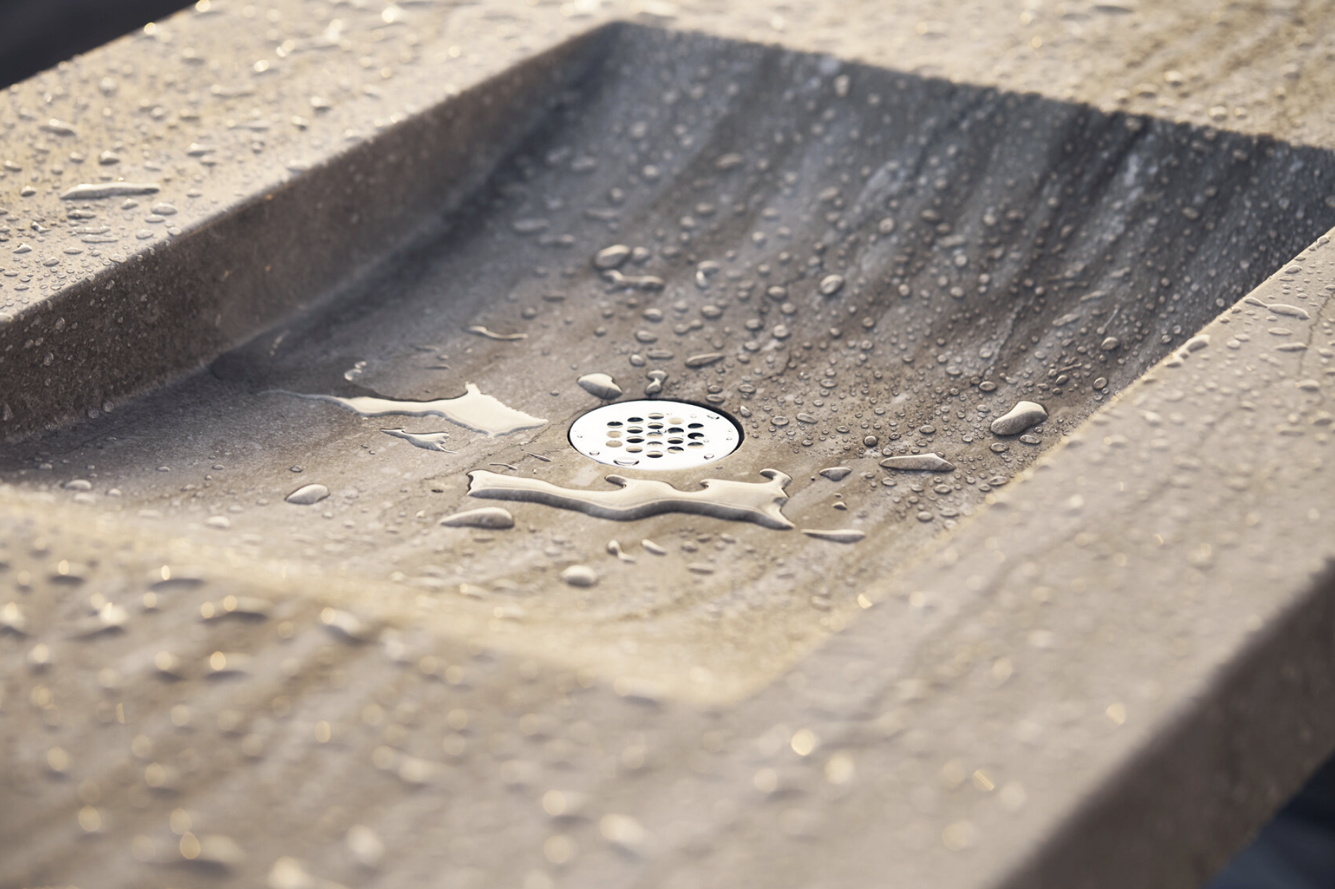 Pierreux Limestone – Vein Cut