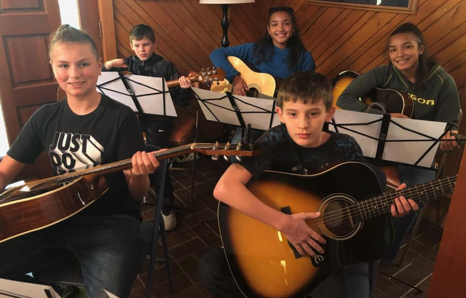 Guitars for Kids-Oct 2020