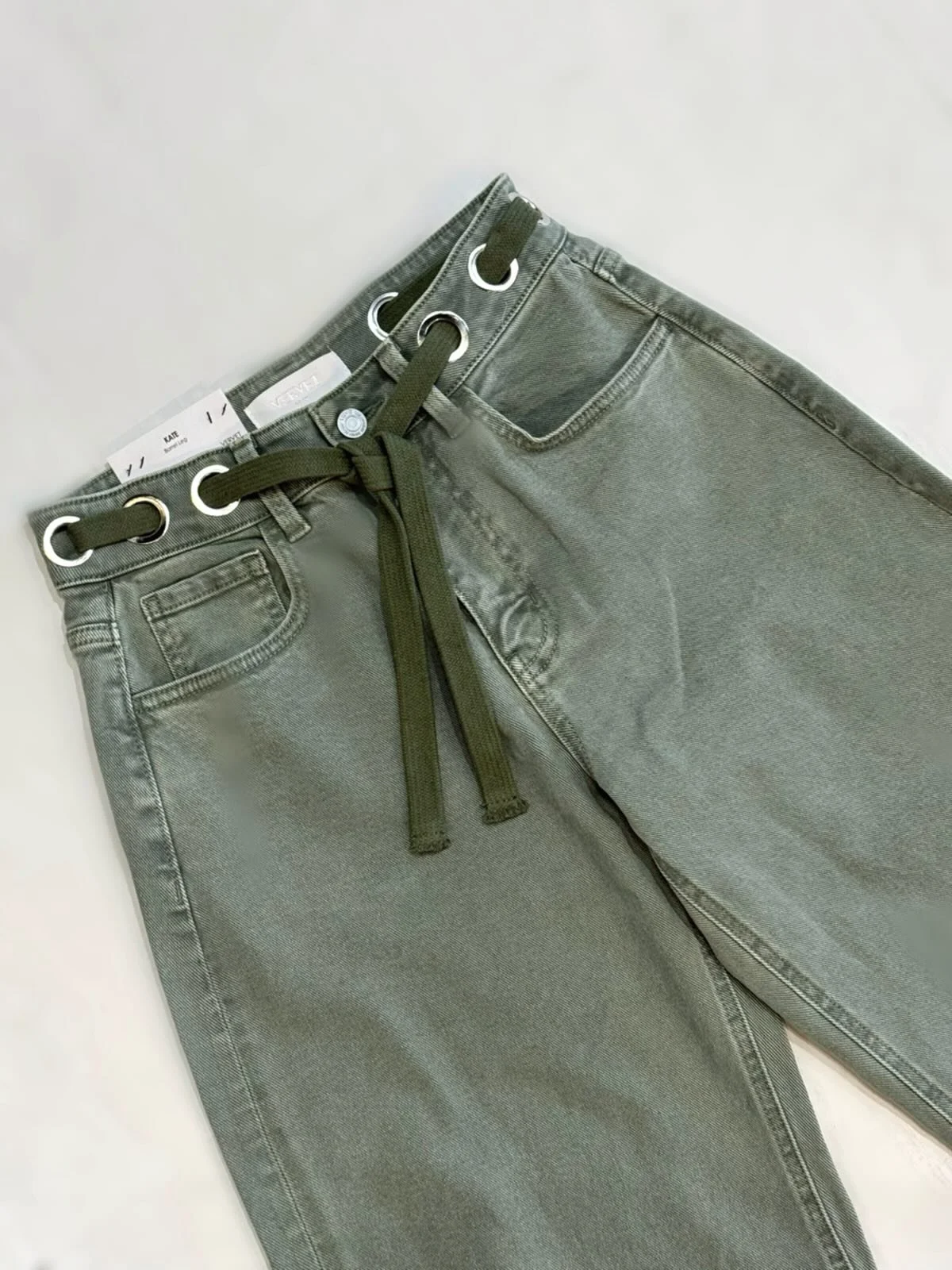 The cutest green jeans just hit the floor and we&rsquo;re obsessed 💚 Come shop what&rsquo;s new today from 11&ndash;6pm!