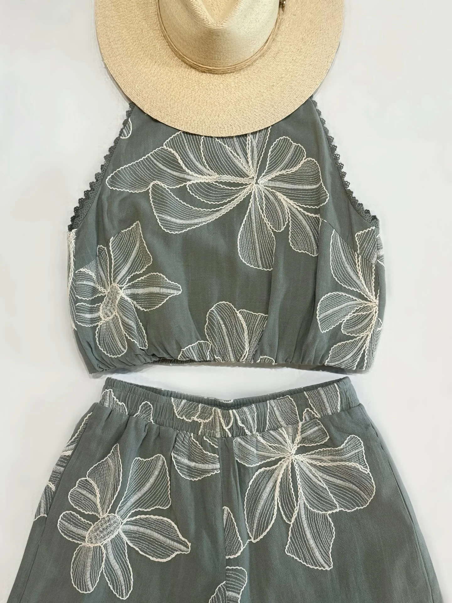 Spring break packing? We have the cuteness your suitcase needs 🤍 Come shop with us 11&ndash;7pm today!