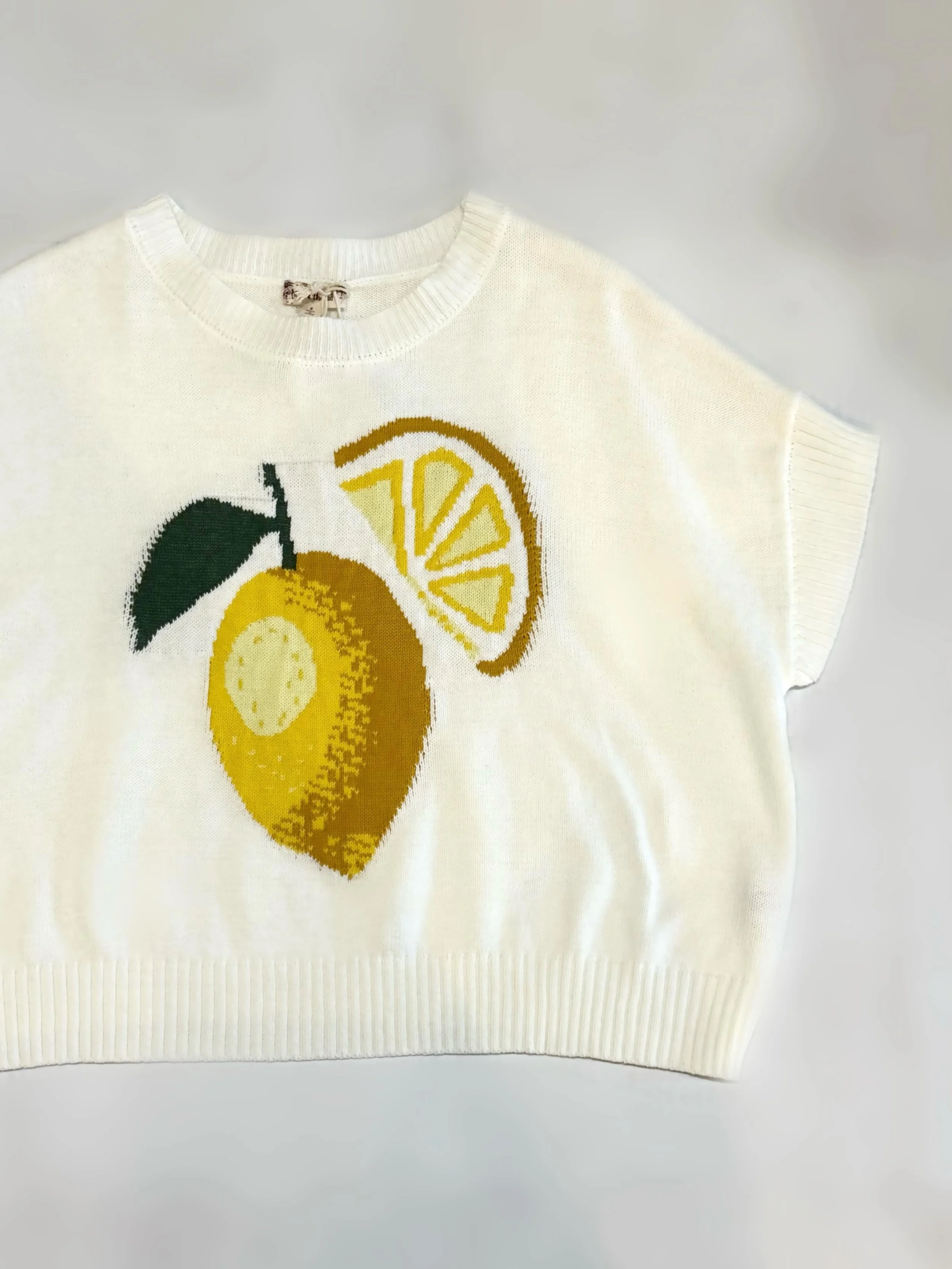 When life gives you lemons&hellip; treat yourself to something cute 🍋✨ Fresh new arrivals, fun little finds, and all the sunshine vibes waiting for you 💛 Open 11&ndash;6pm today!