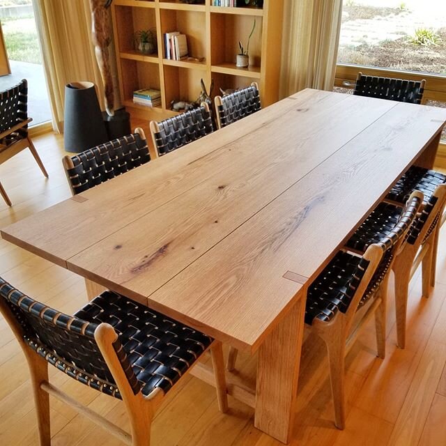 This dining room table was a fun build! The Oak was milled by us from a fallen tree on the customers property, and just this week went back into the home. A remarkable customer gets a lifetime heirloom! Swipe through for the milling shot of the rough