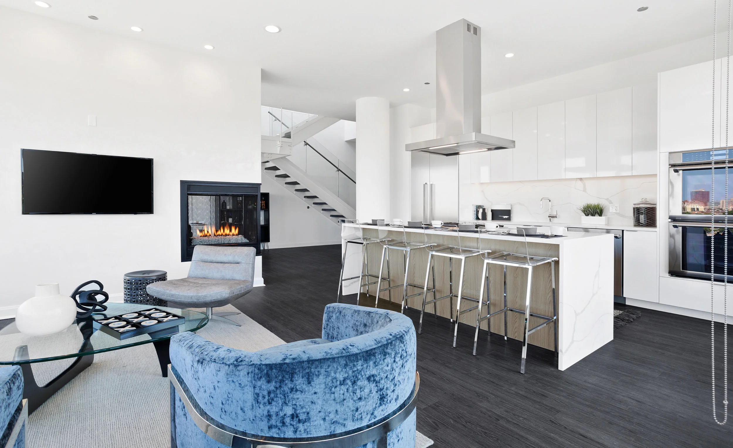 Copy of pdetphotography-luxurychicagoapt-elevatelincolnpark-1005 (10).jpg