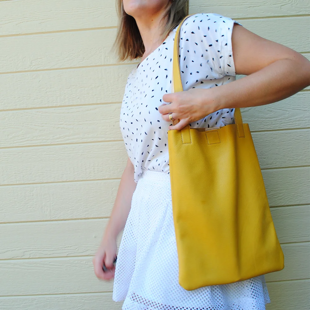 tote_yellow1.jpg