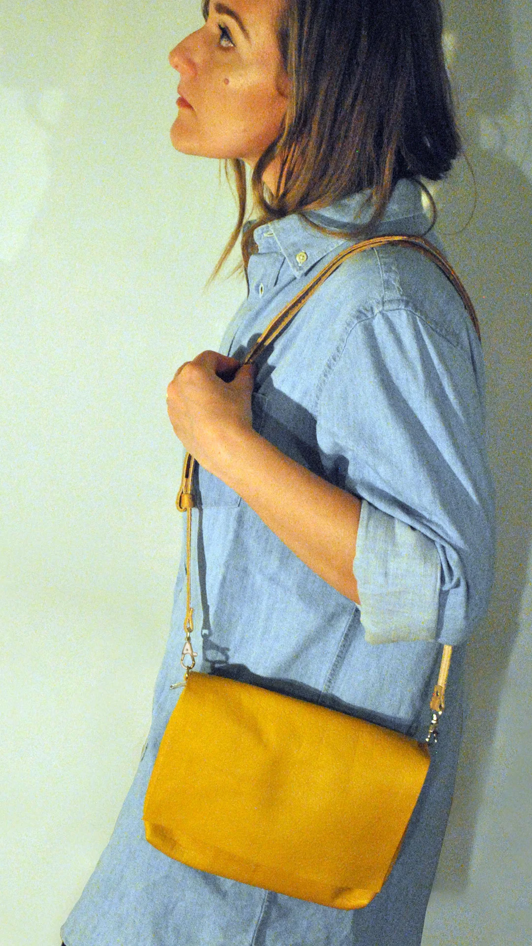 crossbody_yellow.jpg