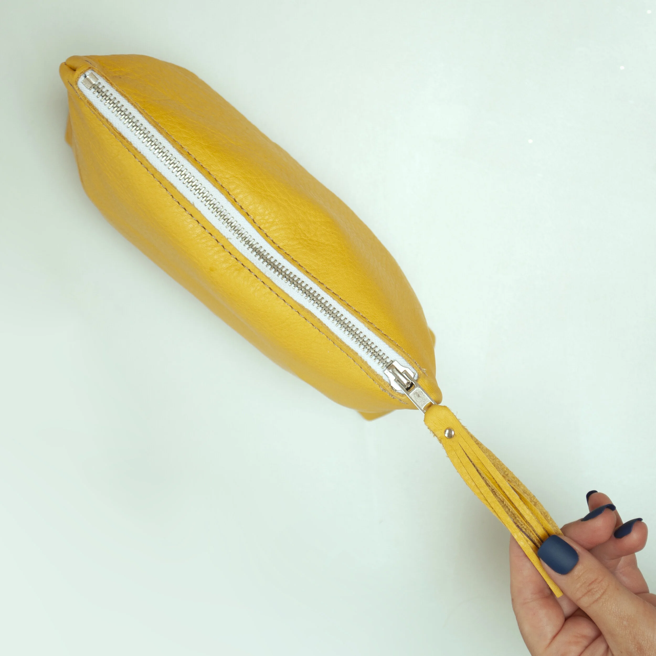 yellow_pull_sq.jpg