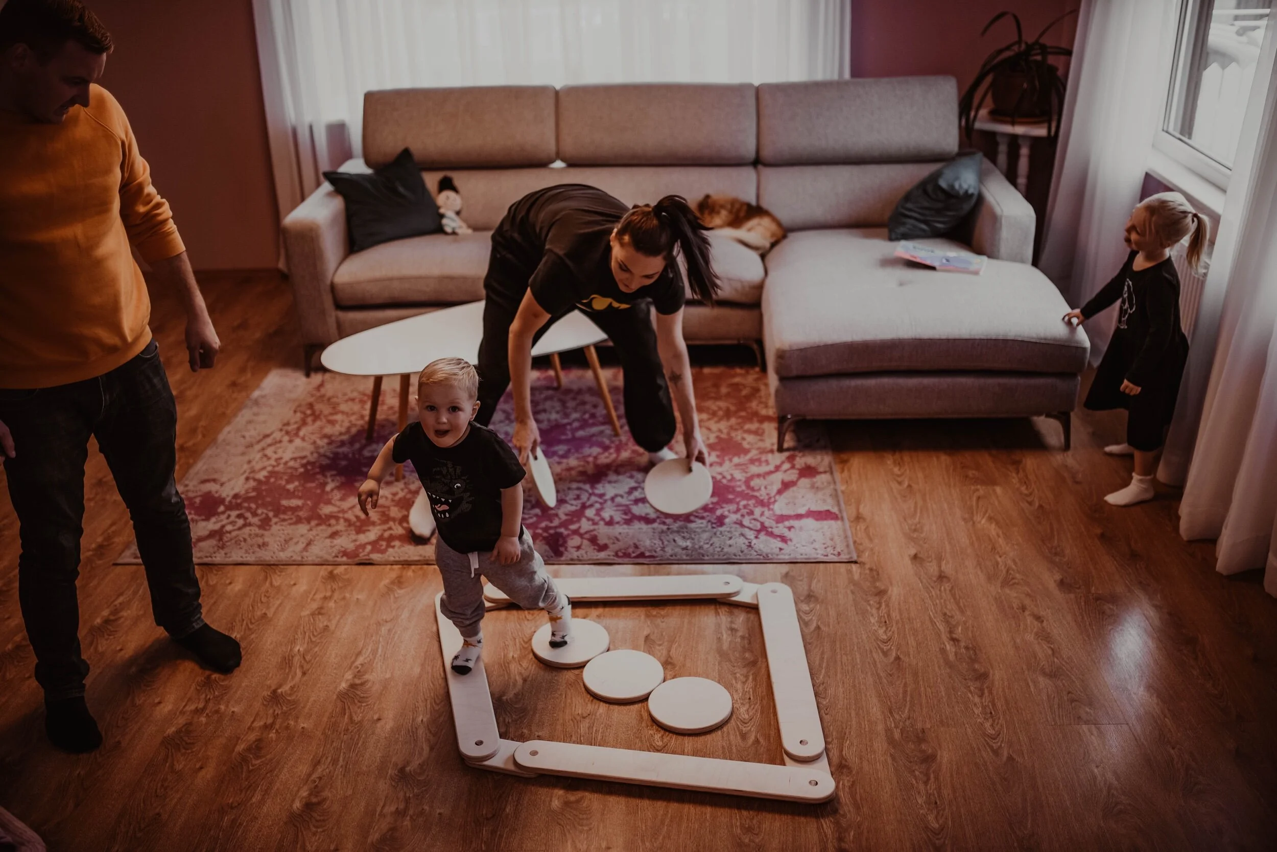 90F14EB1-E421-4D7E-B0E8-6CC6C2715F8E