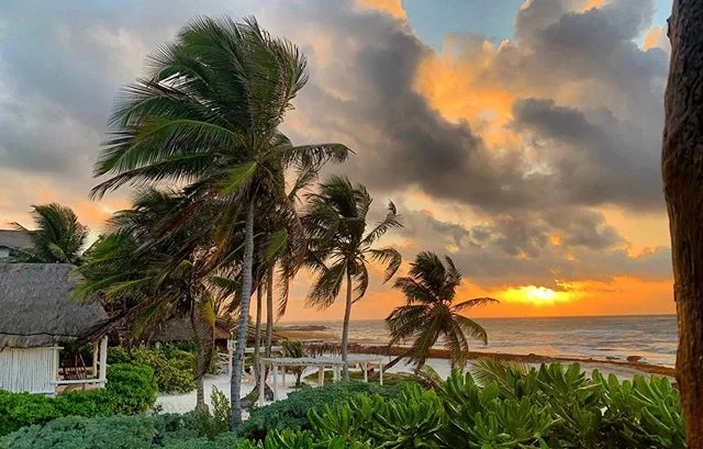 Destination spotlight: Tulum, Mexico
- Beaches: ✔️ - Great food: ✔️ - Culture: ✔️ - The perfect place to host your next company retreat/conference/partner event: ✔️ 📸: @sh2400 .
.
.
#whisckaway #companyretreat #companyretreats #outofoffice #partners