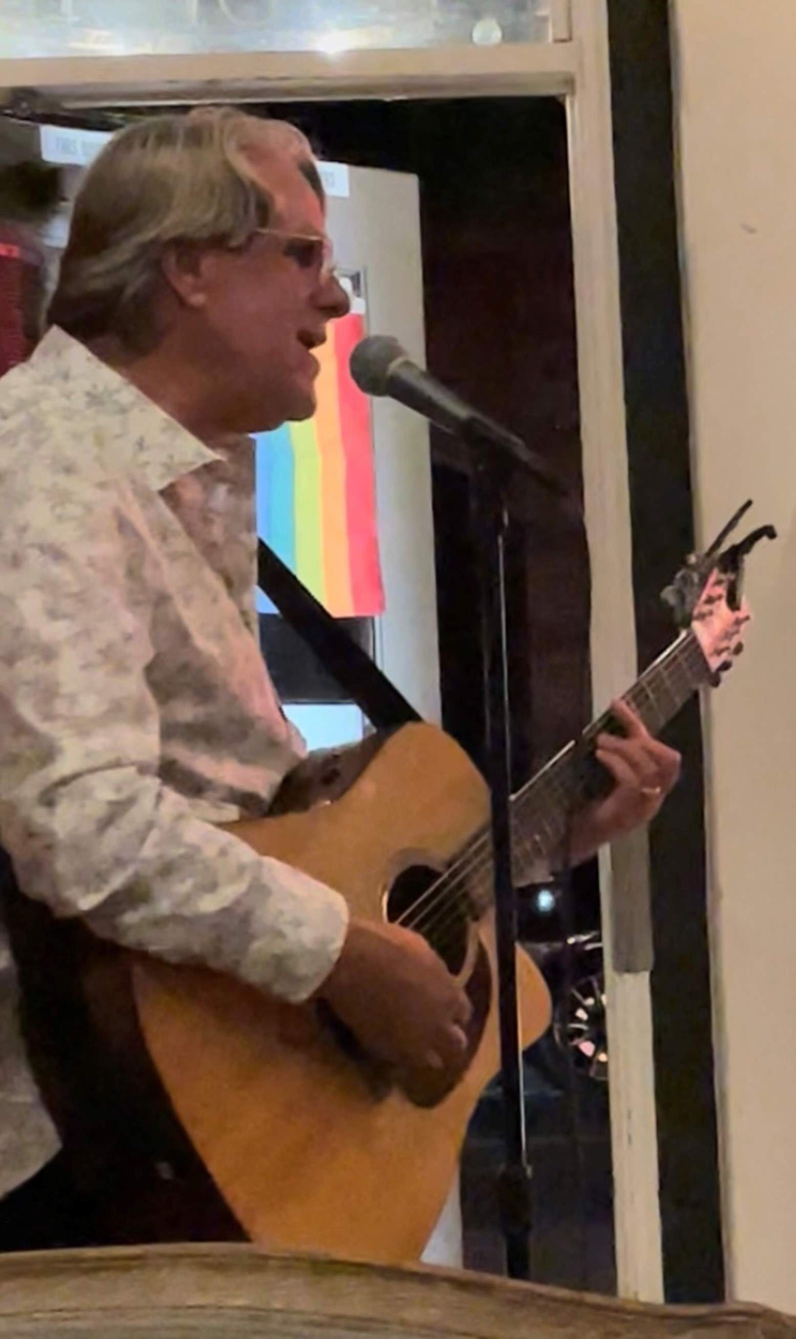 Live Music - Chris Wiser 