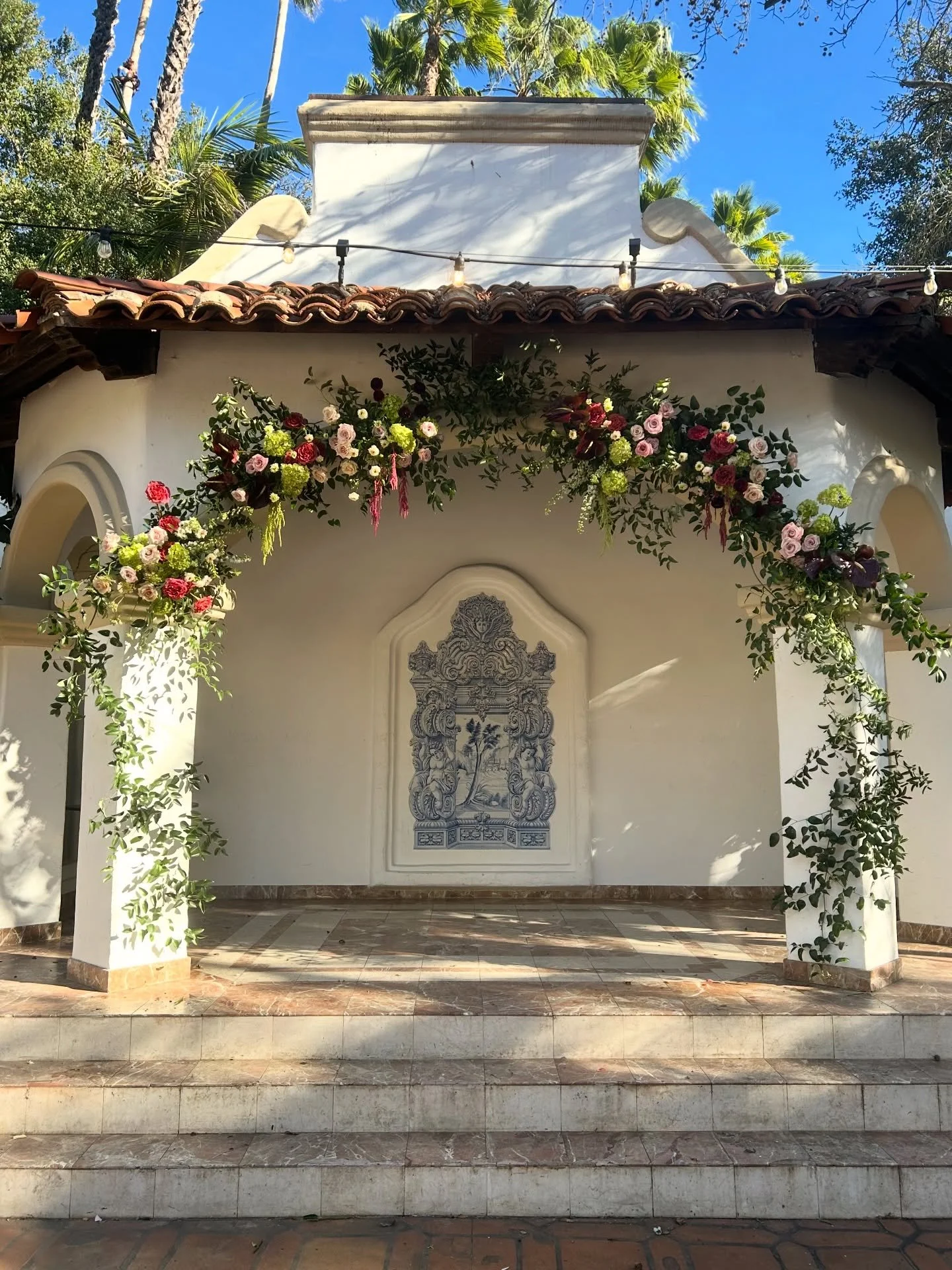 Bucketlist venue, check! 

I&rsquo;m so grateful that I got to do this @poppyflowersco wedding at @rancholaslomas, a true dream venue for me!! 

Thank you @nisabeesbouquets for the help! 

#rancholaslomaswedding #rancholaslomas #outdoorceremony #outd